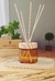 Kit Lavabo Decorativo Saboneteira e Difusor de Varetas Cor Âmbar com Tampa de Madeira - 240 ml - comprar online