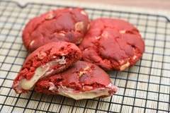 Cookie de Redvelvet com brigadeiro de limão