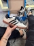 Adidas samba na internet