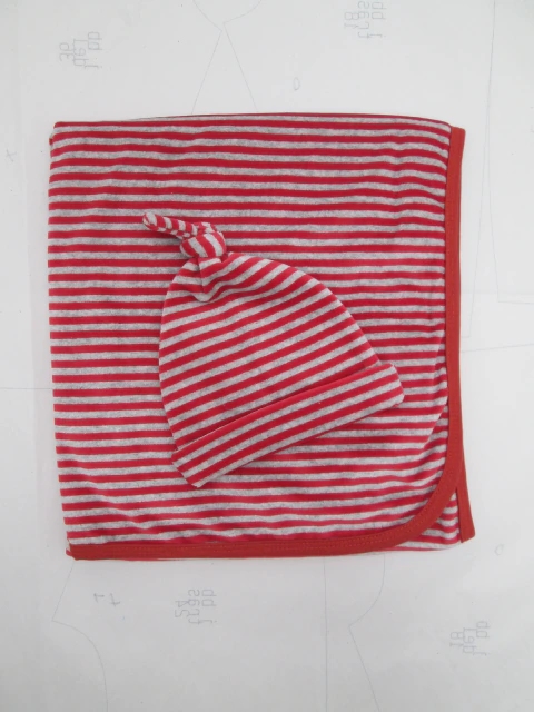 Recibidor Doble Plush Rayado con gorro