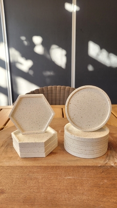 PORTA-COPOS HEXAGONAIS