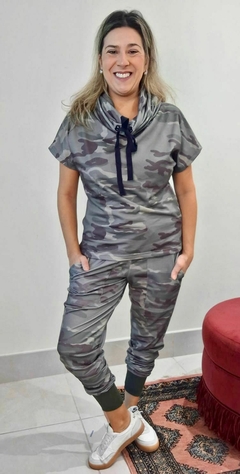 Conjunto Camuflado