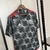 Camisa cinza do Flamengo III 24/25 para torcedores masculinos, com detalhes em vermelho e logo do clube.