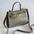 bolsa-de-couro-legitimo-cinza-da-lalet