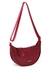 Bolsa de ombro vermelha com design moderno e alça ajustável.