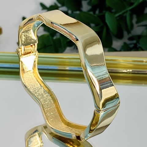 Pulseira bracelete rígido ondulado metal