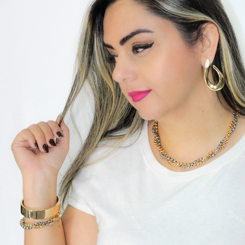 Brinco feminino gota minimalista aberta