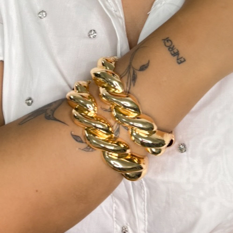 Bracelete feminino torcido