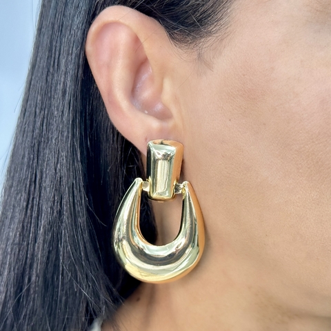 Brinco feminino clássico G