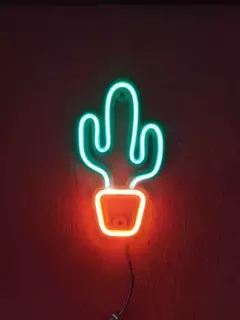 cactus (M) 22x40