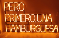 Pero primero una hamburguesa