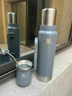 COMBO TERMO 1,3LTS + MATE SIMIL STANLEY - tienda online