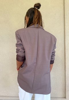 Blazer Hefesto en internet