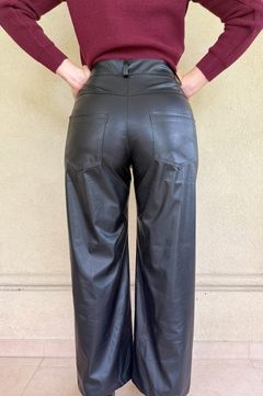 Pantalon Teseo Negro en internet