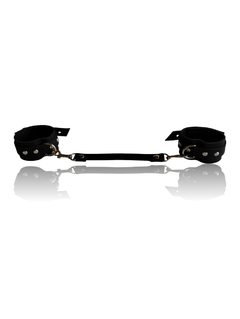Tobilleras BDSM Kinky Love con doble mosquetón desmontable en color negro Sexshop Kinky Love 