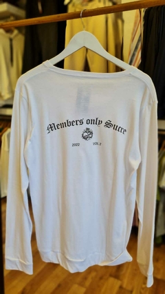 Imagen de Remera Larga Aria