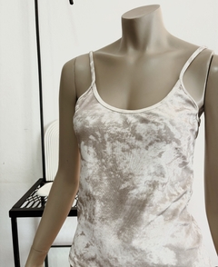 Musculosa Juany Espalda Descubierta
