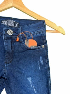 Bermuda jeans infantil escura com lixado - comprar online