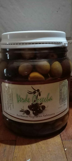 Aceitunas negras con carozo. Verde Cosecha. Frasco de 1 kgr.