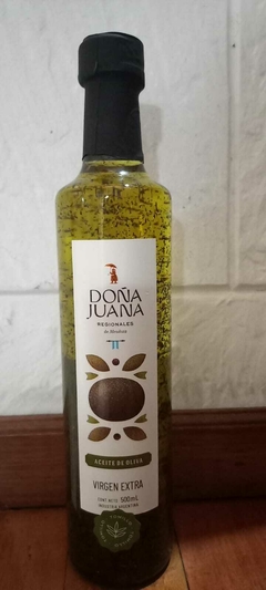 Aceite de oliva virgen extra. Condimentado con tomillo.