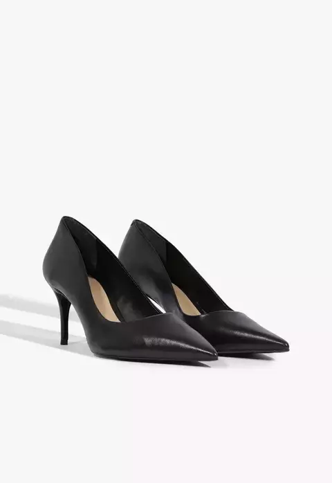 Scarpin Lena Low Couro Preto Schutz