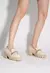 MOCASSIM TRATORADO OFF WHITE SCHUTZ na internet