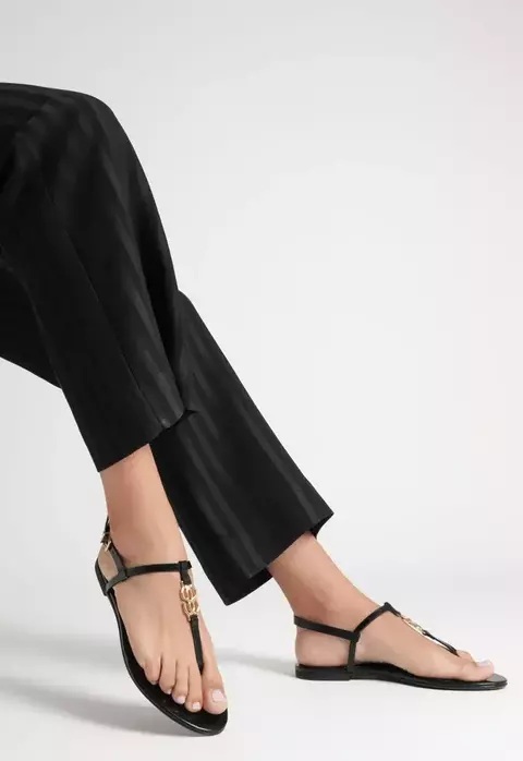 RASTEIRA STATEMENT FLATS COURO PRETA SCHUTZ