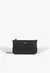Bolsa Halle Neo Croco Preto Schutz - comprar online