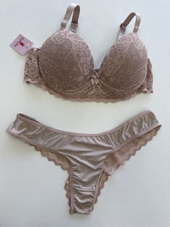Conjunto de Lingerie Promoção G1, G2 e G3 Plus Size na internet