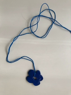 Collar Flor azul - comprar online