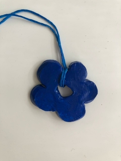 Collar Flor azul