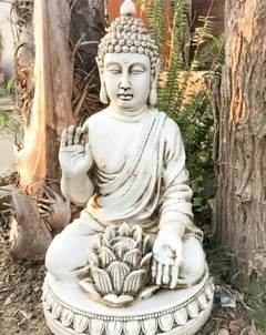Buda con Flor de loto