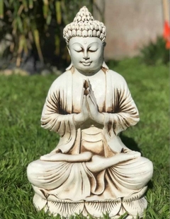 Buda Rezando