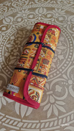 Imagem do Estuche GUARDA PINCELES - (copia)