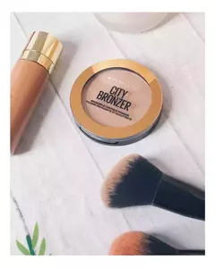 Maybelline City Bronzer Polvo Bronceador Contorno Compact 8g en internet