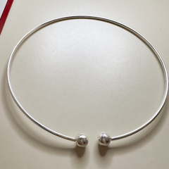 Choker Aro Aberto com Bolas nas Extremidades em Prata 925 - comprar online