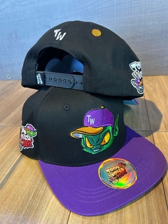 Toon Wold Duende Black-Purple - comprar en línea
