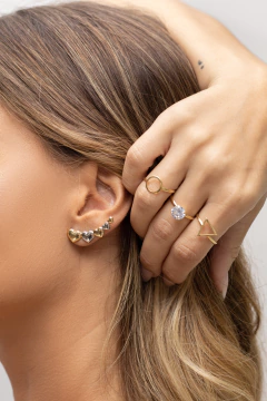 Brinco ear cuff coração com rodio