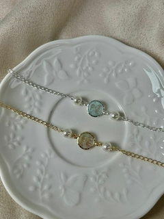 Pulseira Medalha Fé Pérola Dupla na internet