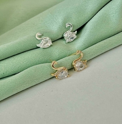 Brinco Cisne Gota Zirconia