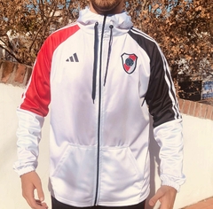Campera River Plate c/Capucha