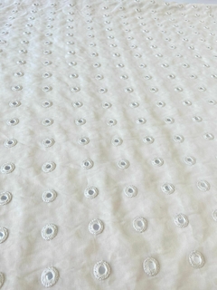 Musseline bege com poá espelhado - comprar online