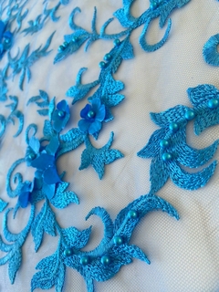 Renda com flores 3D com perolas - comprar online