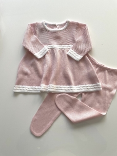Vestido com calça na internet