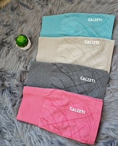 CALZA CORTA CON DETALLES EN LINEA- IMPORTADO- - Calzeti