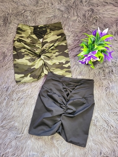 SHORT FRUNCE- de lycra