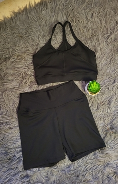 CONJUNTO NEGRO LISO- de lycra - Calzeti