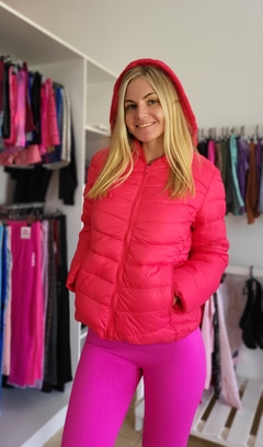 CAMPERA EN SALE!- con pelitos por dentro