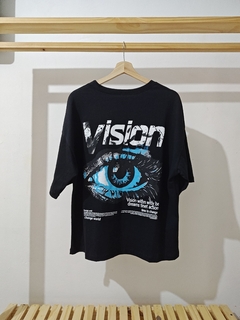 Remera Boxy Fit "Vision"