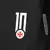 Detalhe da camisa Gigante da Colina I 24/25, mostrando o número 10 e o escudo do Vasco em branco.